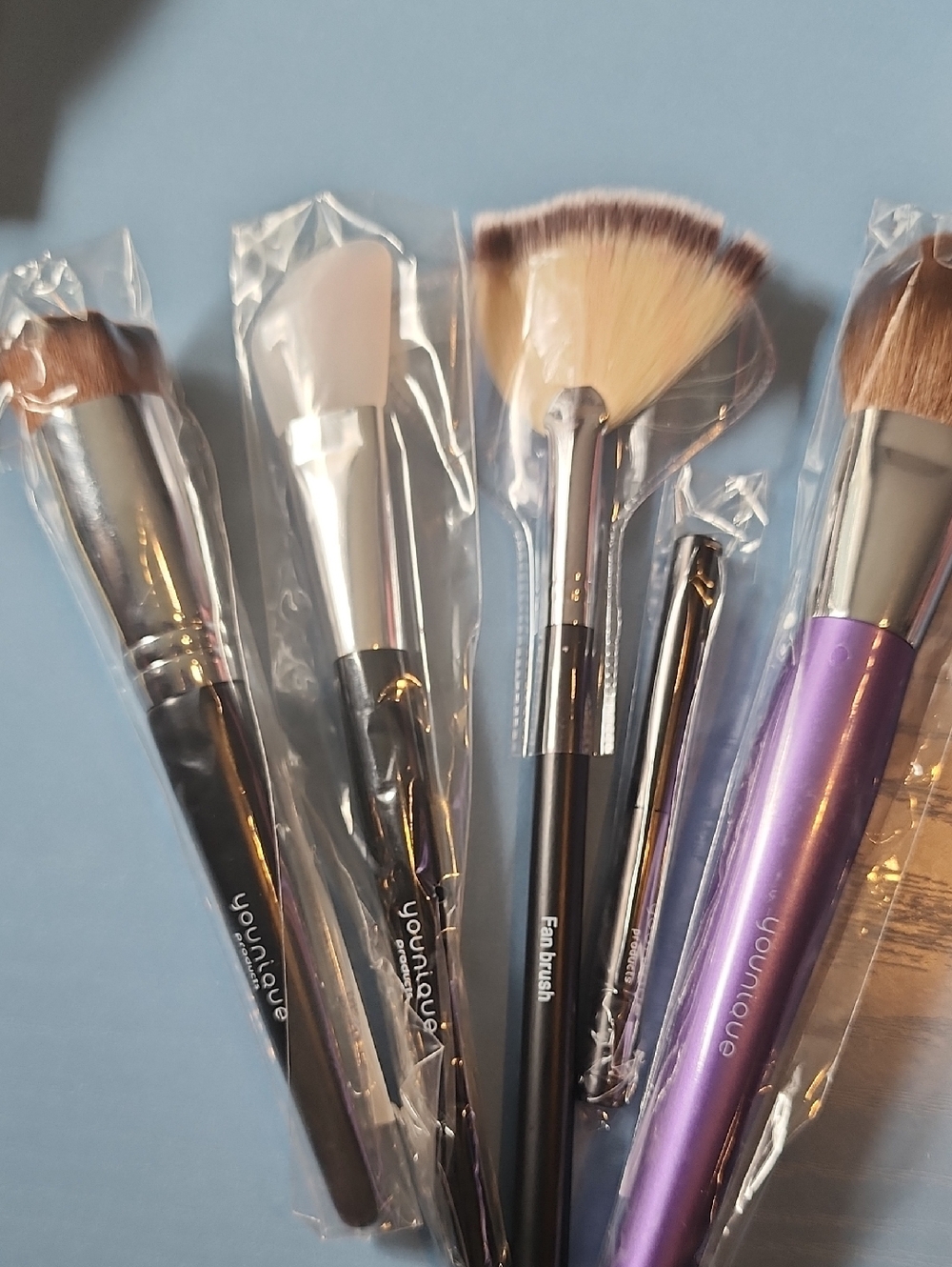 Younique Makeup Brush Collection - Professional Set